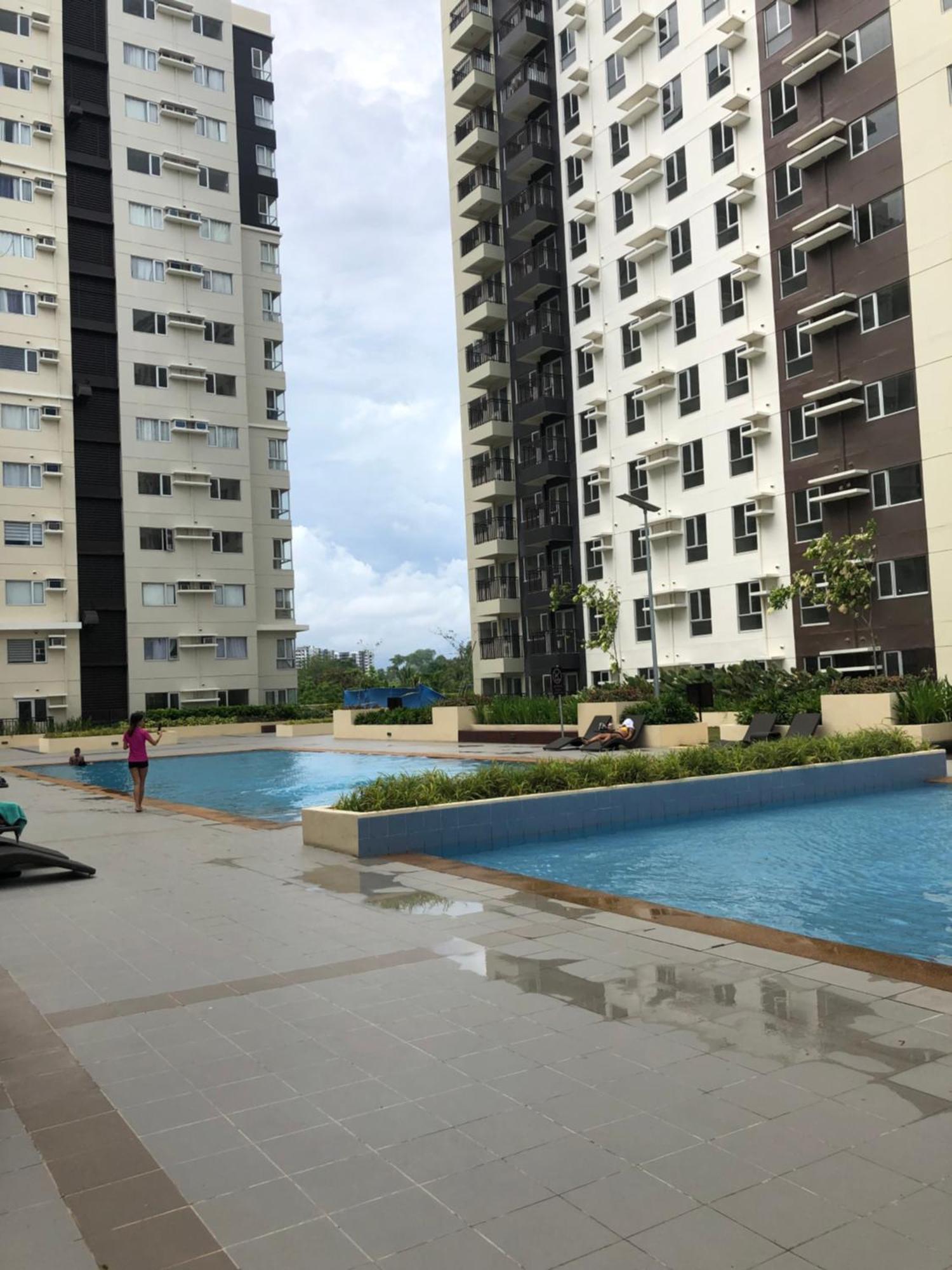 Spacious 2 Bedroom Condo Unit For Rent Илойло Сити Екстериор снимка