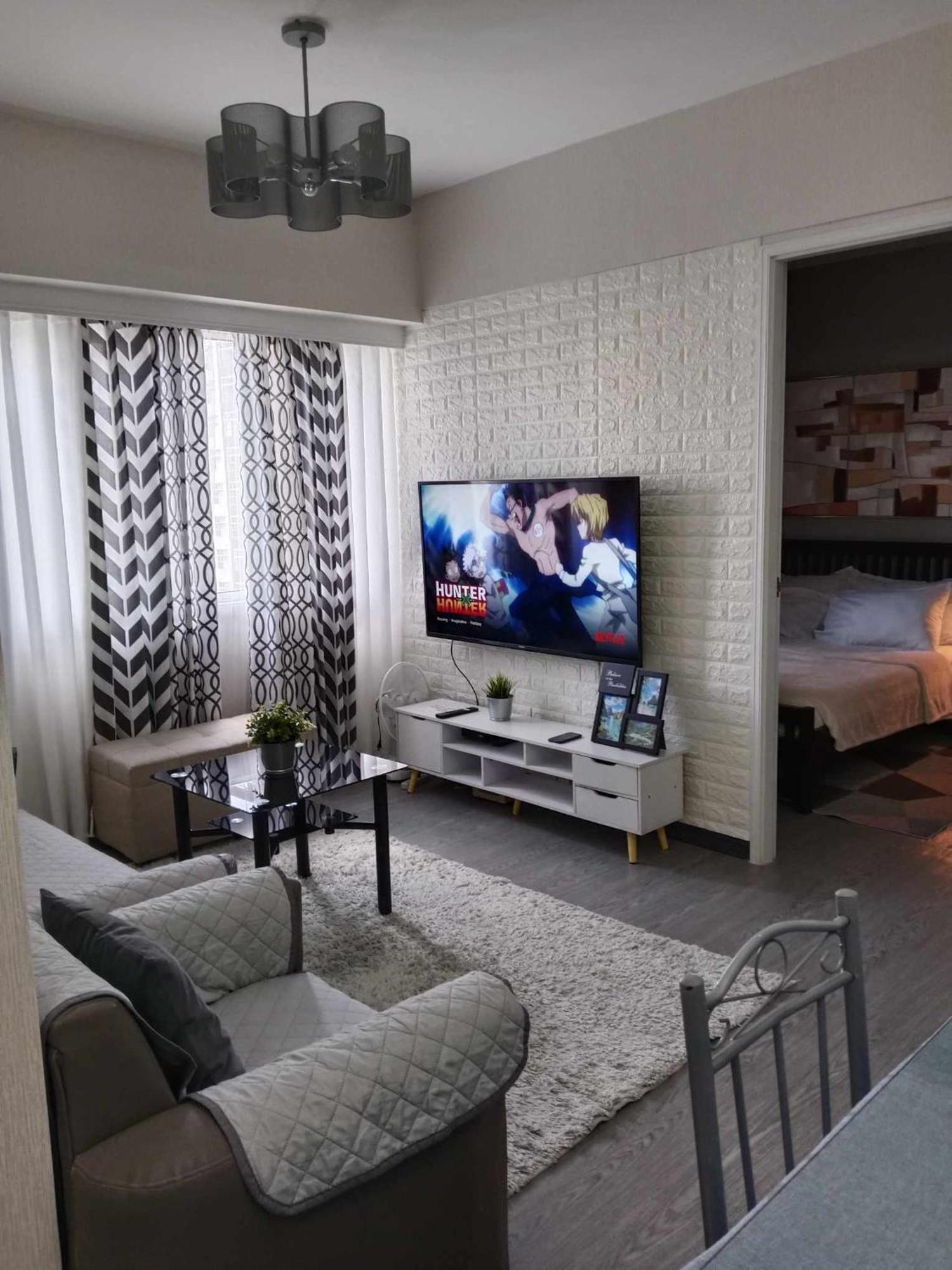 Spacious 2 Bedroom Condo Unit For Rent Илойло Сити Екстериор снимка